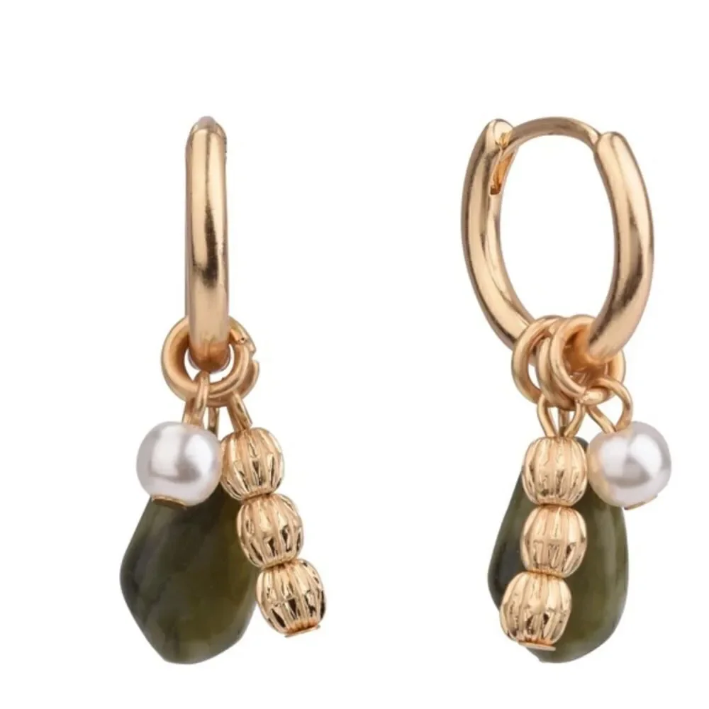 The Sak NWT Gold color Loop with gold beans green stone and pearl